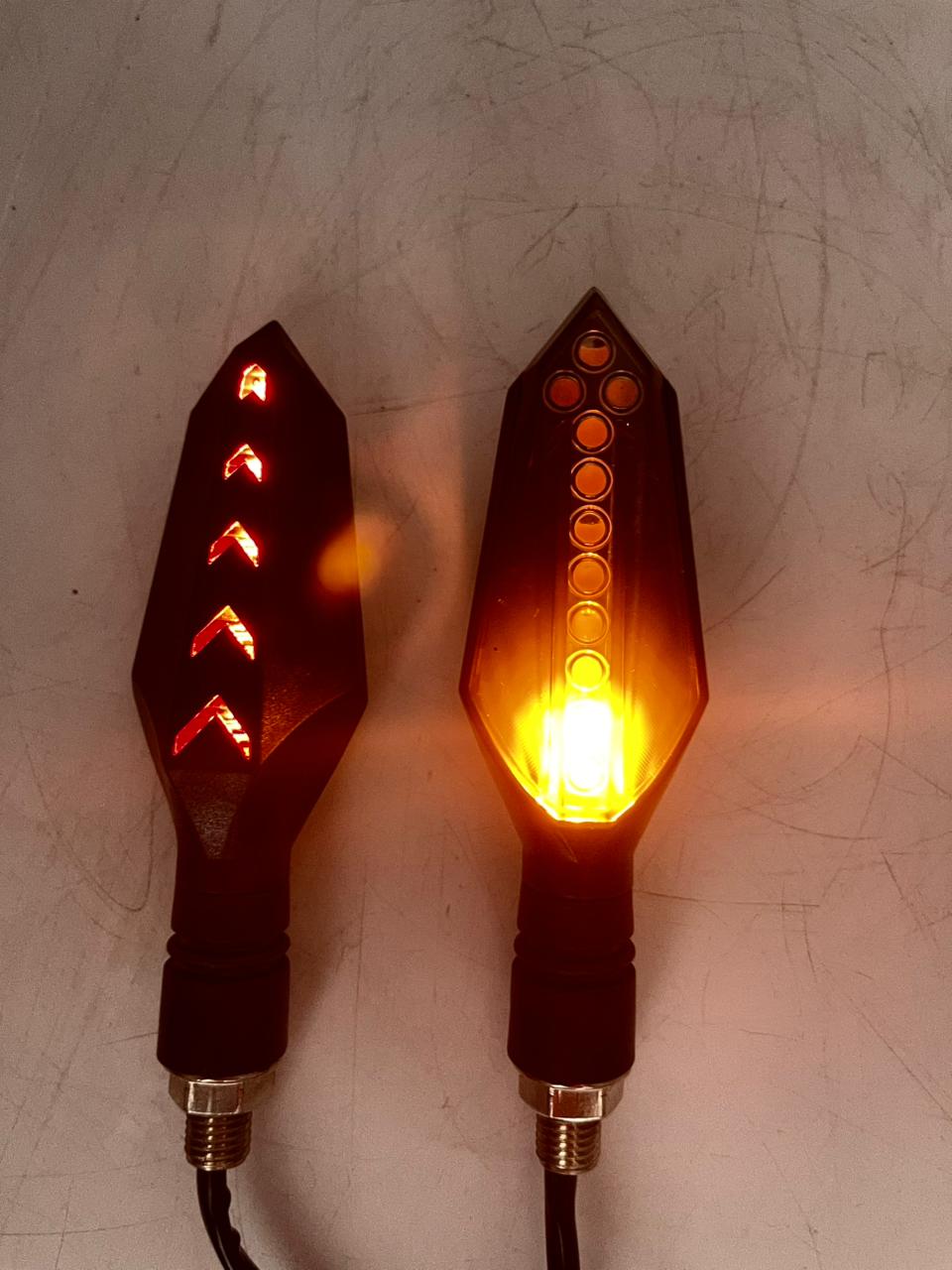 8cfbfa95-74a6-4262-9ec1-77d76f86f45c Running Indicator LED DRL with Flow Light - Image 1